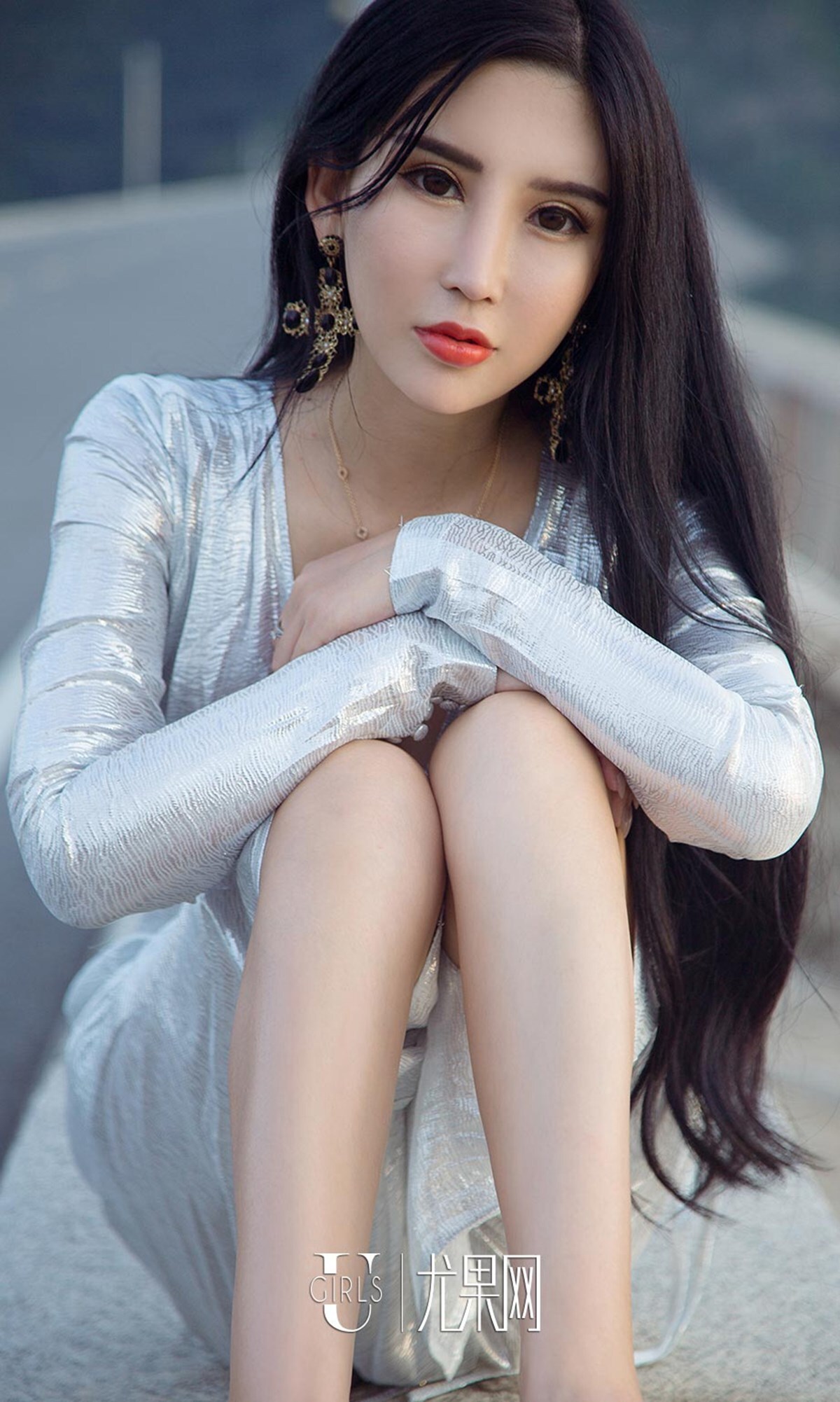 [爱尤物]2018APP NO.1208 艾霓莎一花路放